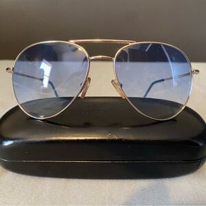 Gucci glasses aviator style